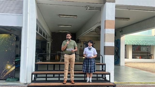 English Friday morning assembly photo 6